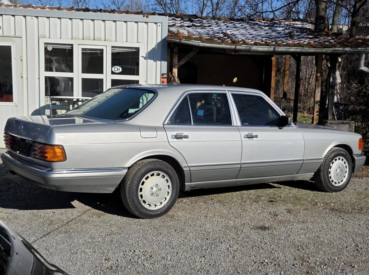 Mercedes-Benz 126 300 SE, снимка 4 - Автомобили и джипове - 54724800