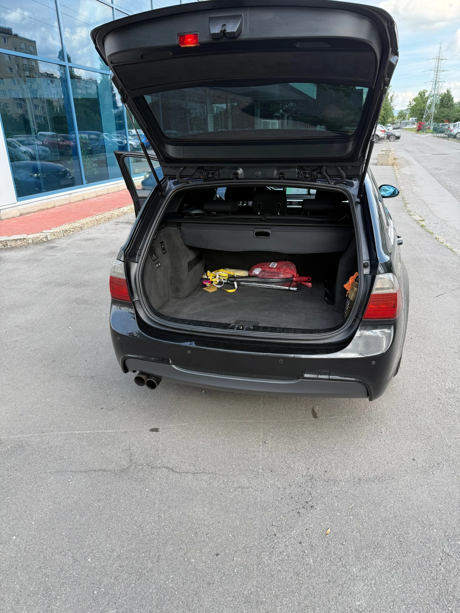 BMW 325 XI/N52/M-pack, снимка 6 - Автомобили и джипове - 54919683