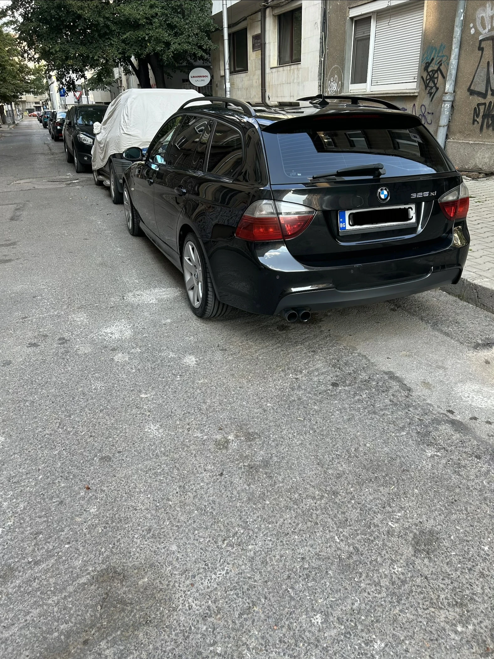 BMW 325 XI/N52/M-pack, снимка 4 - Автомобили и джипове - 54499859