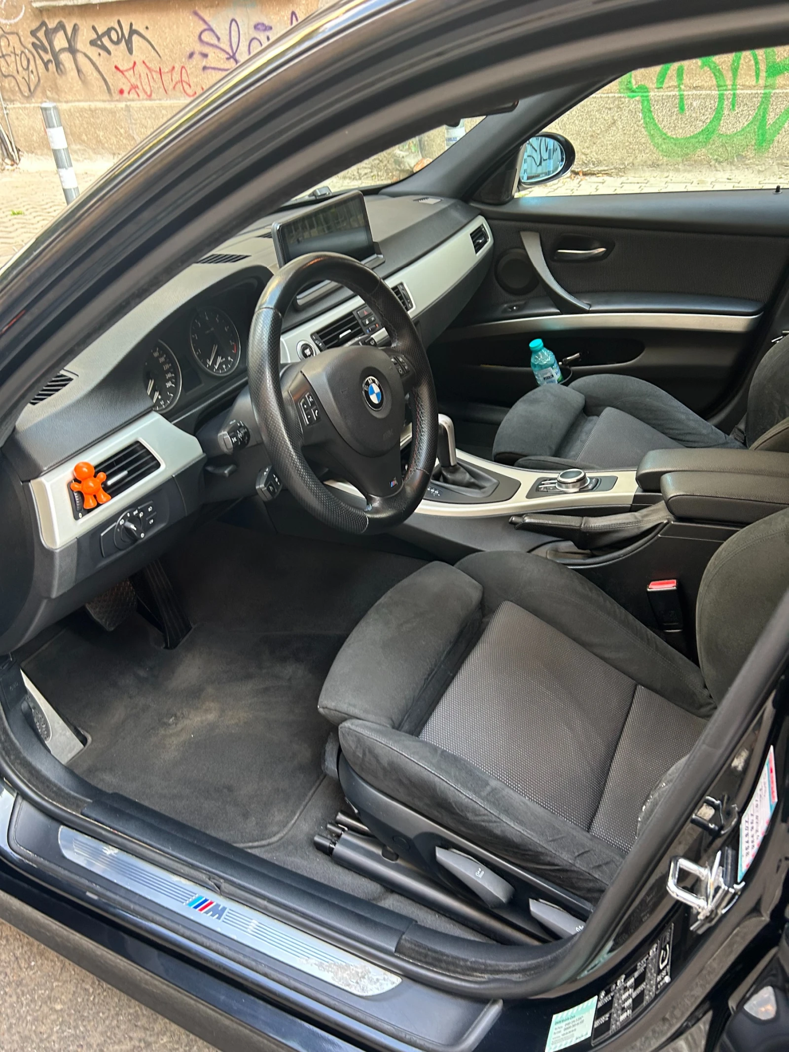 BMW 325 XI/N52/M-pack, снимка 8 - Автомобили и джипове - 54499859
