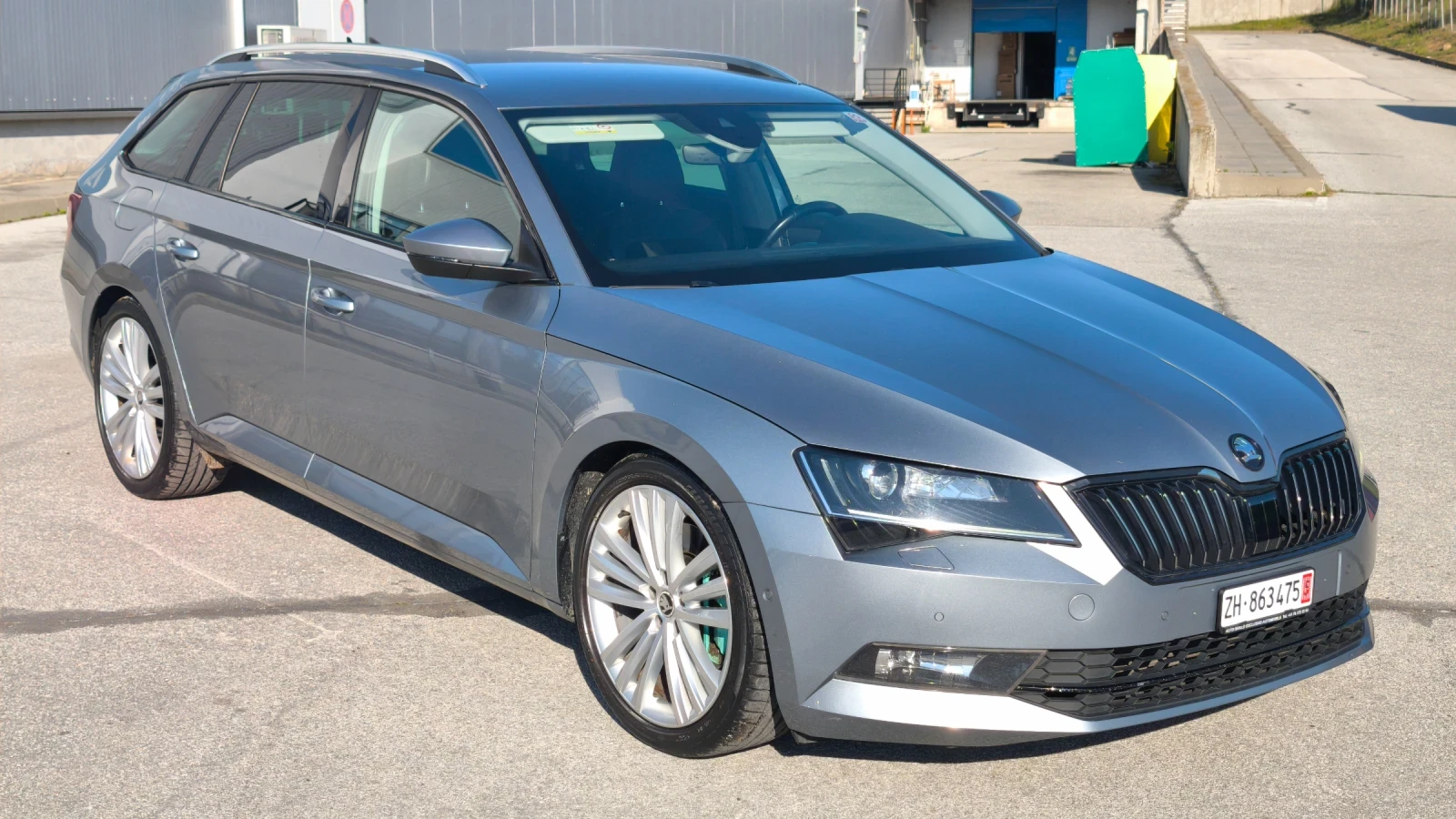 Skoda Superb 2.0TSi 280кс 4x4 Внос от Швейцария Перфектна, снимка 3 - Автомобили и джипове - 54598239