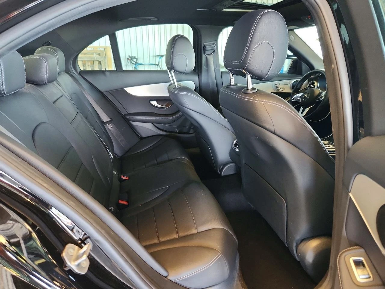 Mercedes-Benz C 300 Sedan 2.0 Turbo , снимка 10 - Автомобили и джипове - 54980070