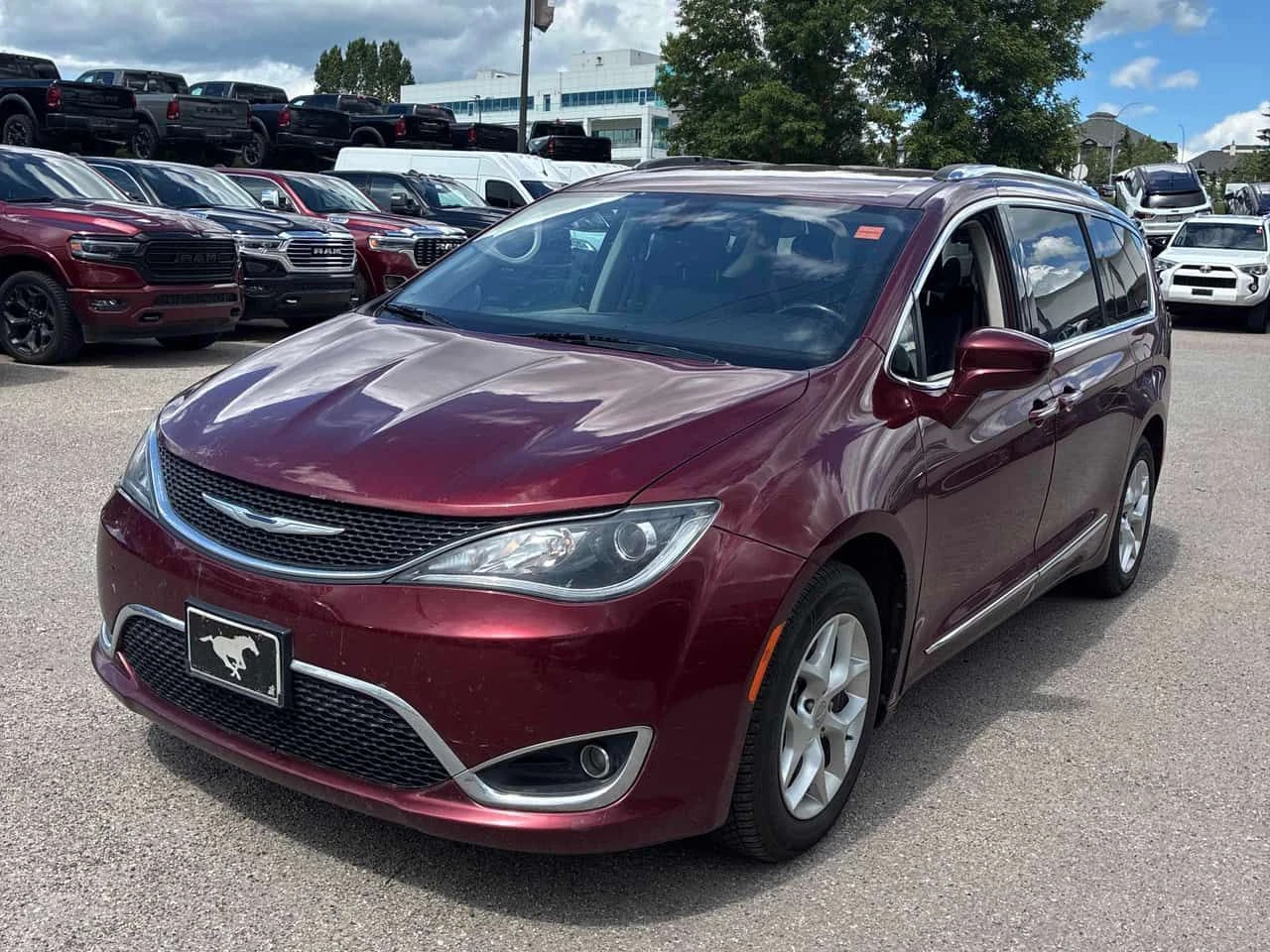 Chrysler Pacifica * Touring L Plus * АВТОКРЕДИТ БЕЗ ПЪРВОНАЧАЛНА* 