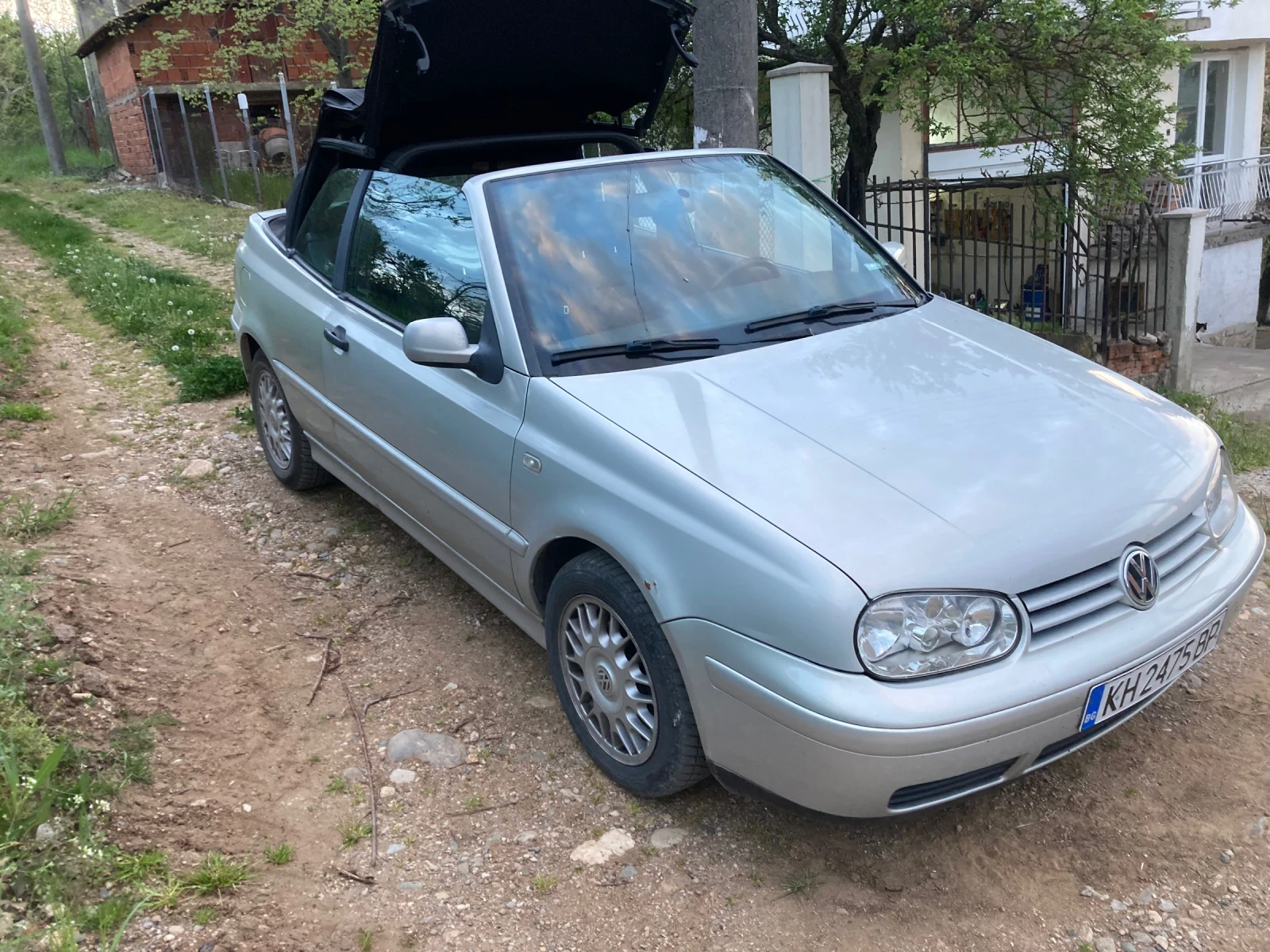 VW Golf 1.6 кабриолет 