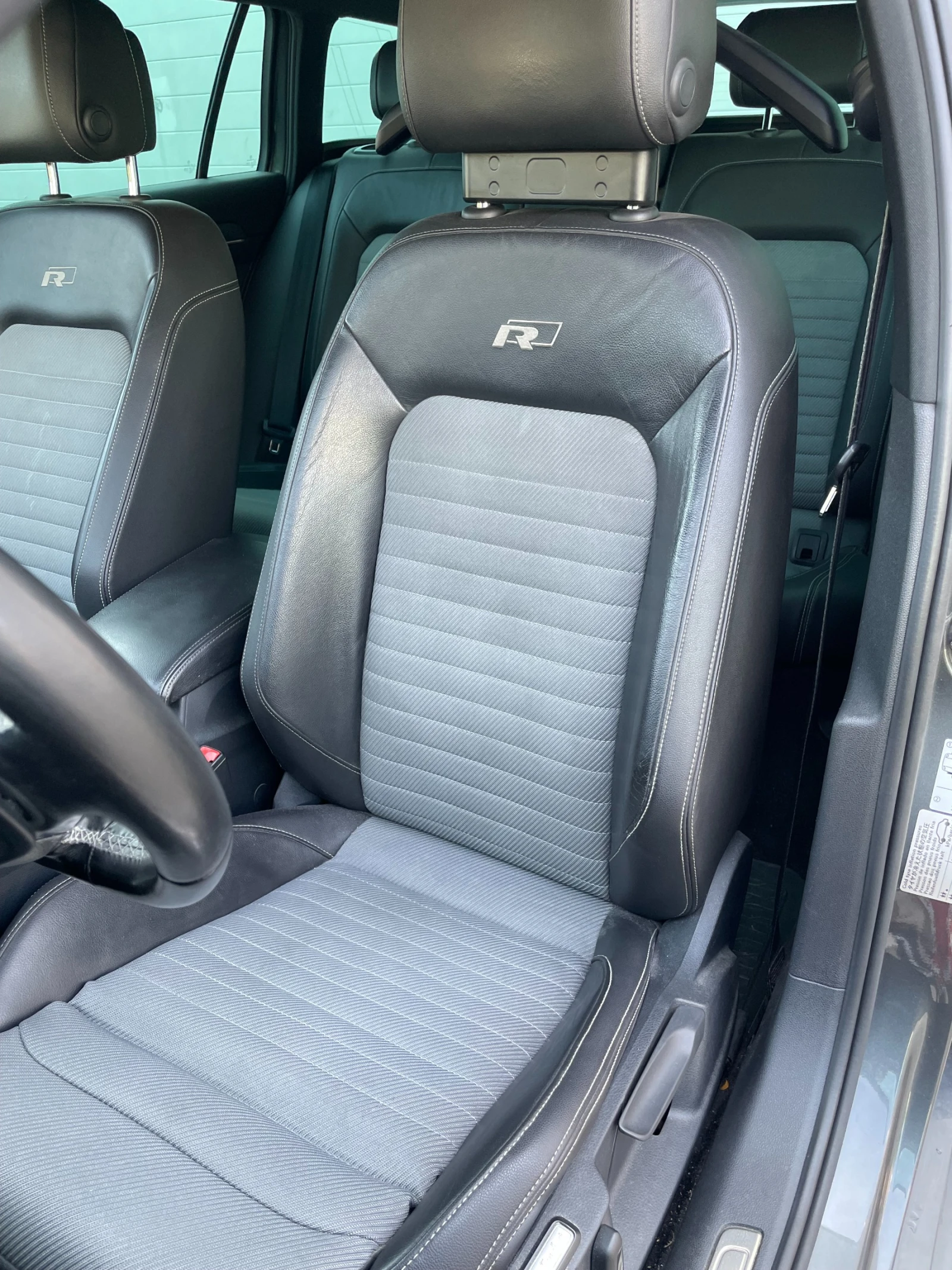 VW Passat 2.0 TDI, снимка 9 - Автомобили и джипове - 55343564