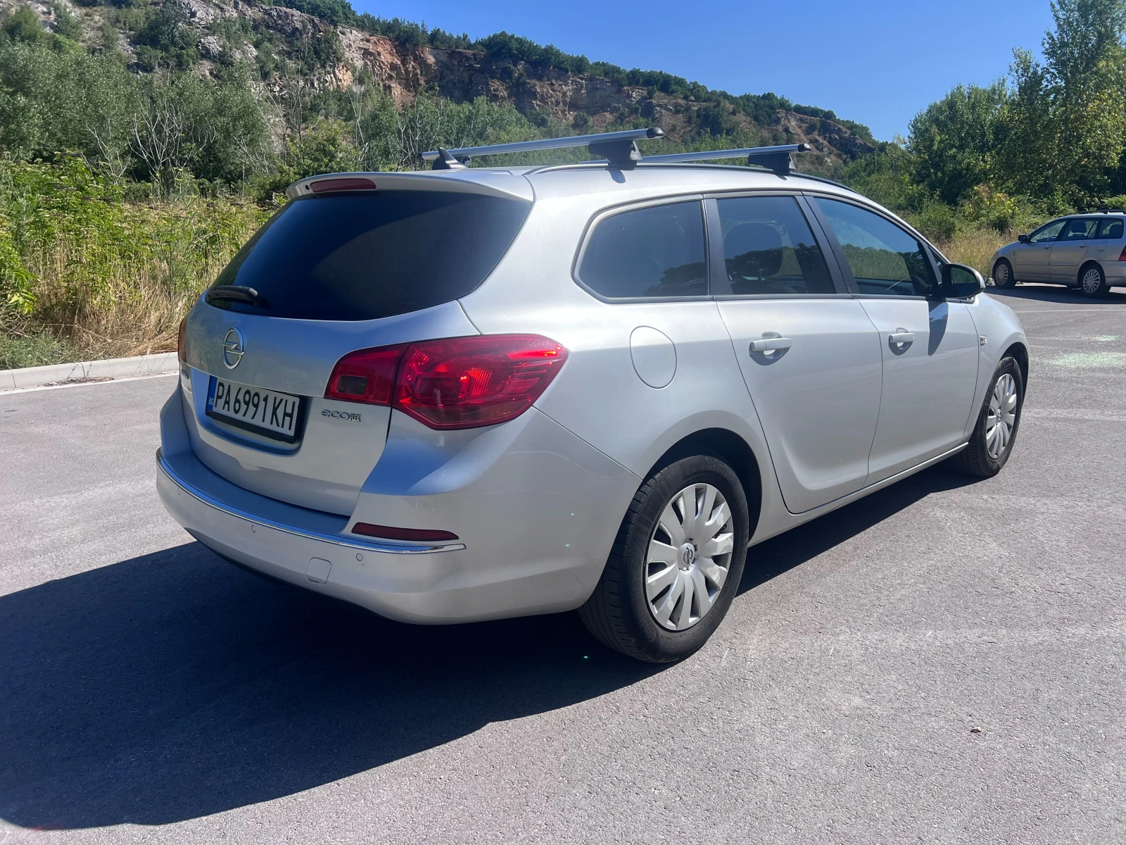 Opel Astra, снимка 6 - Автомобили и джипове - 55513382