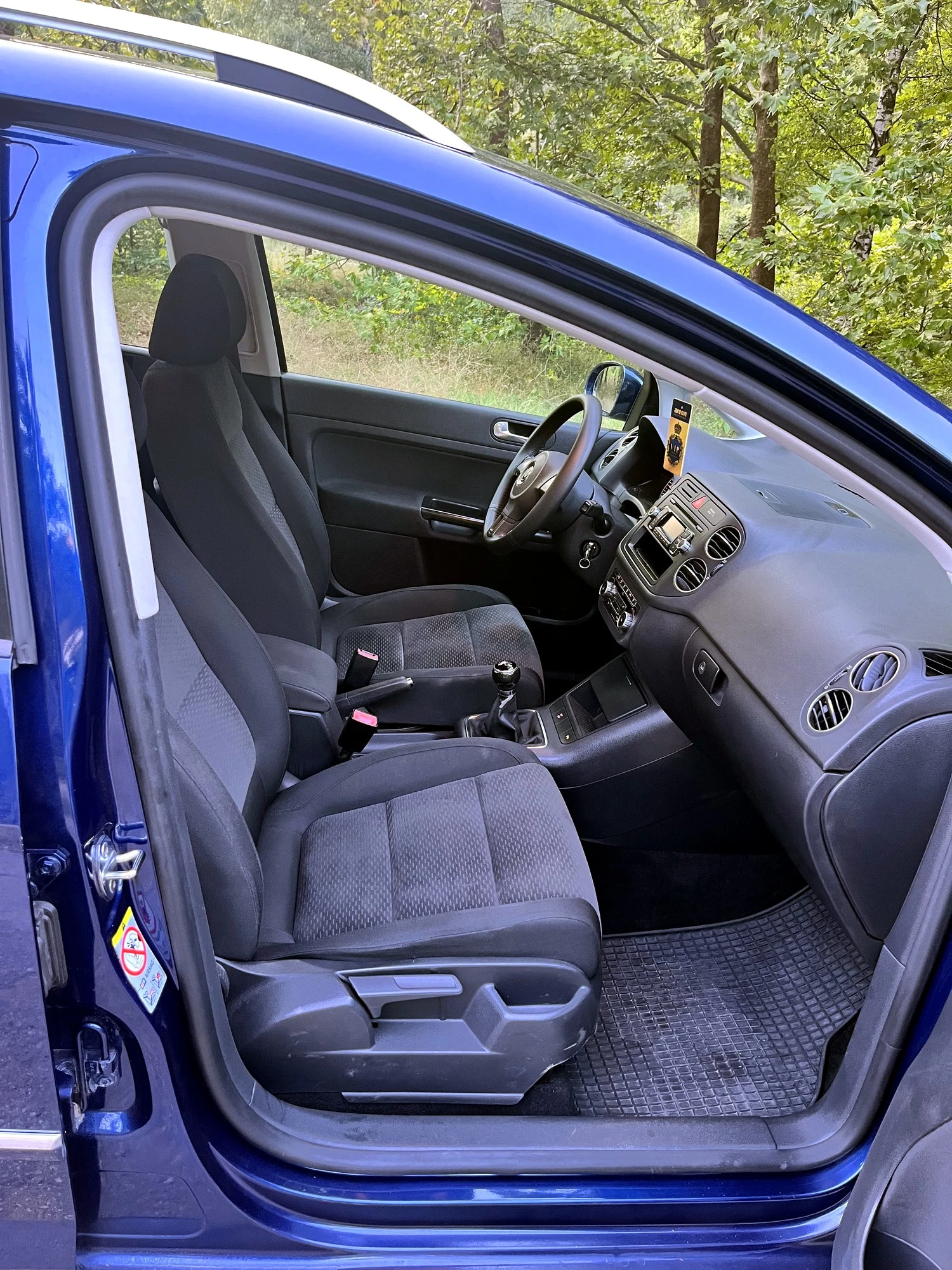 VW Golf Plus 2.0 TDI Common Rail - 110 к.с., снимка 9 - Автомобили и джипове - 55683858
