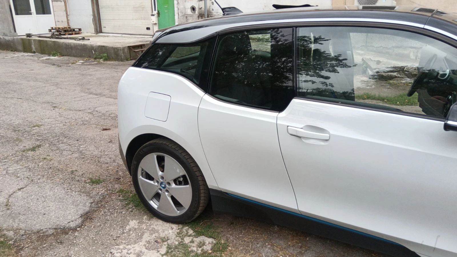 BMW i3 120ks, снимка 2 - Автомобили и джипове - 55730491