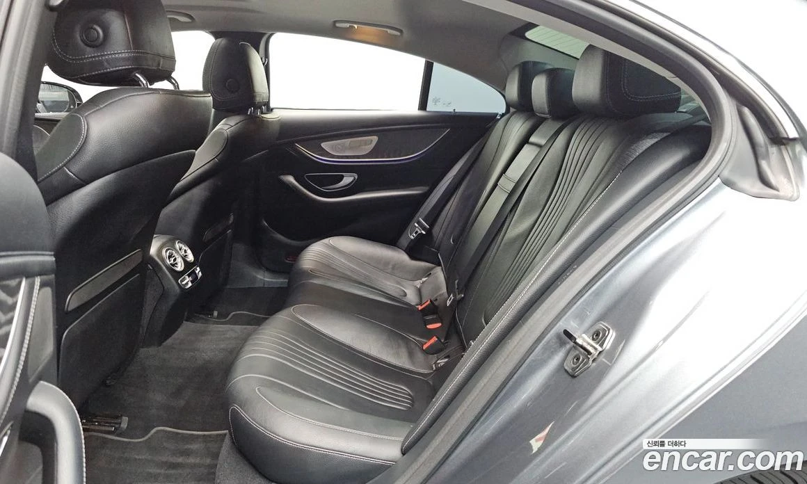 Mercedes-Benz CLS CLS400d 4MATIC, снимка 13 - Автомобили и джипове - 56116964