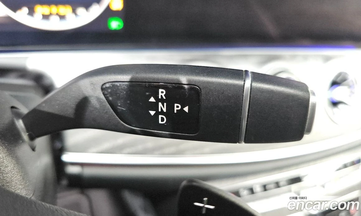 Mercedes-Benz CLS CLS400d 4MATIC, снимка 9 - Автомобили и джипове - 56116964