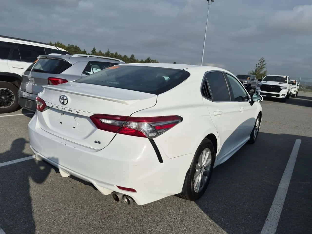 Toyota Camry * SE * CARFAX * , снимка 3 - Автомобили и джипове - 56226598