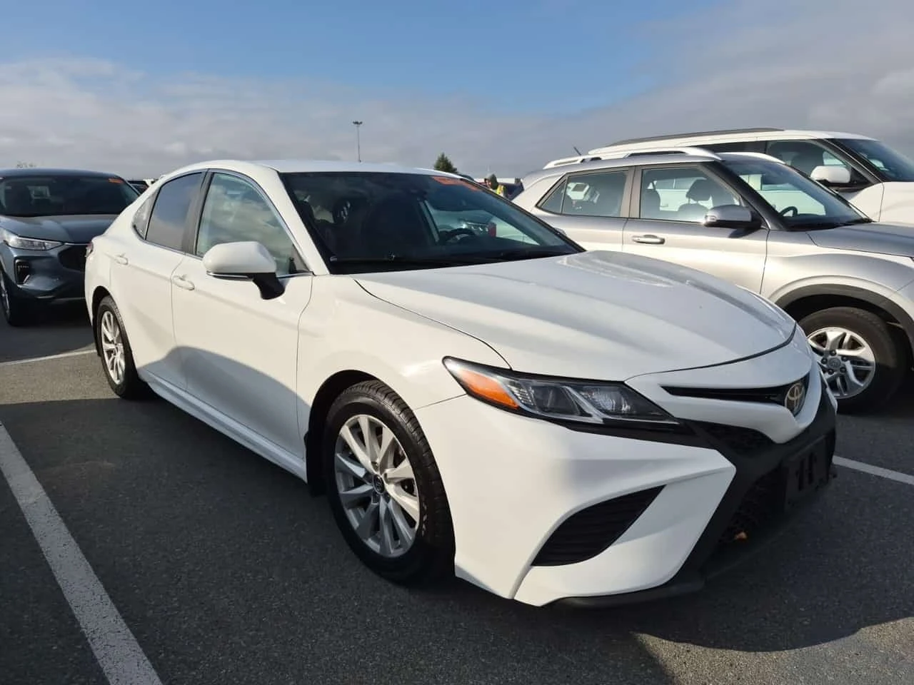 Toyota Camry * SE * CARFAX * , снимка 2 - Автомобили и джипове - 56226598
