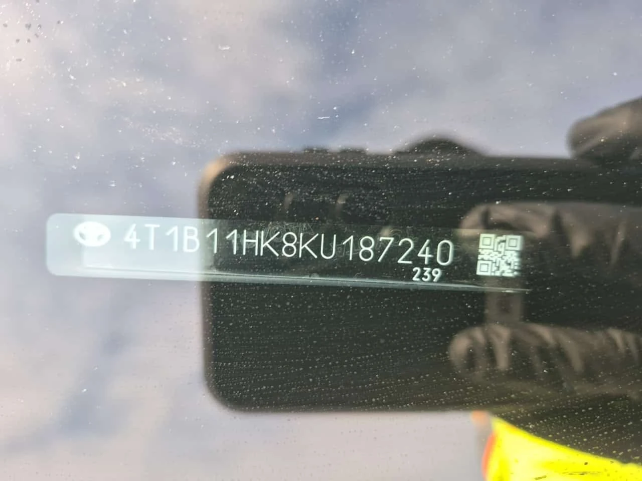 Toyota Camry * SE * CARFAX * , снимка 16 - Автомобили и джипове - 56226598