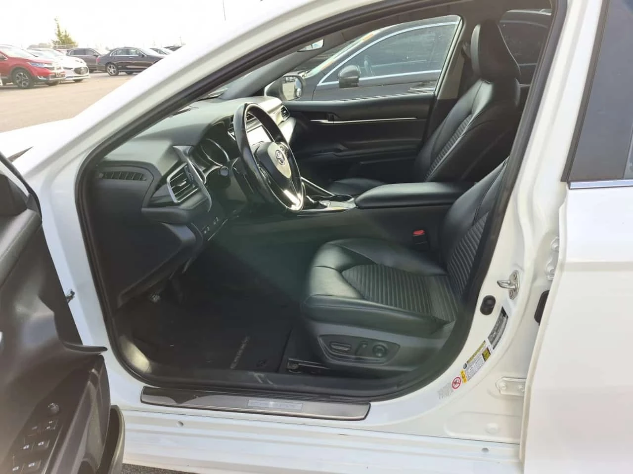 Toyota Camry * SE * CARFAX * , снимка 5 - Автомобили и джипове - 56226598
