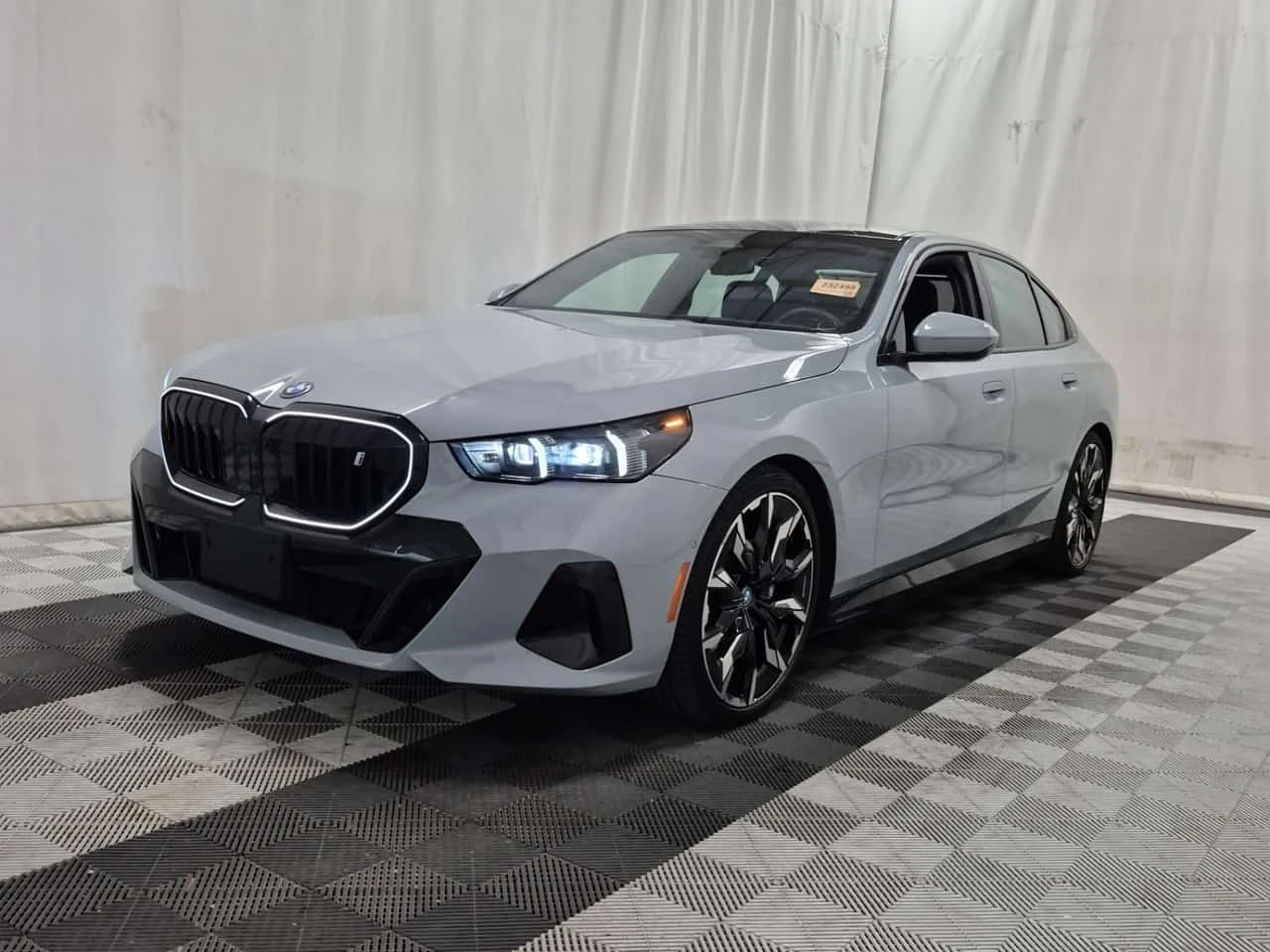 BMW i5 * XDRIVE40 * CARFAX * 