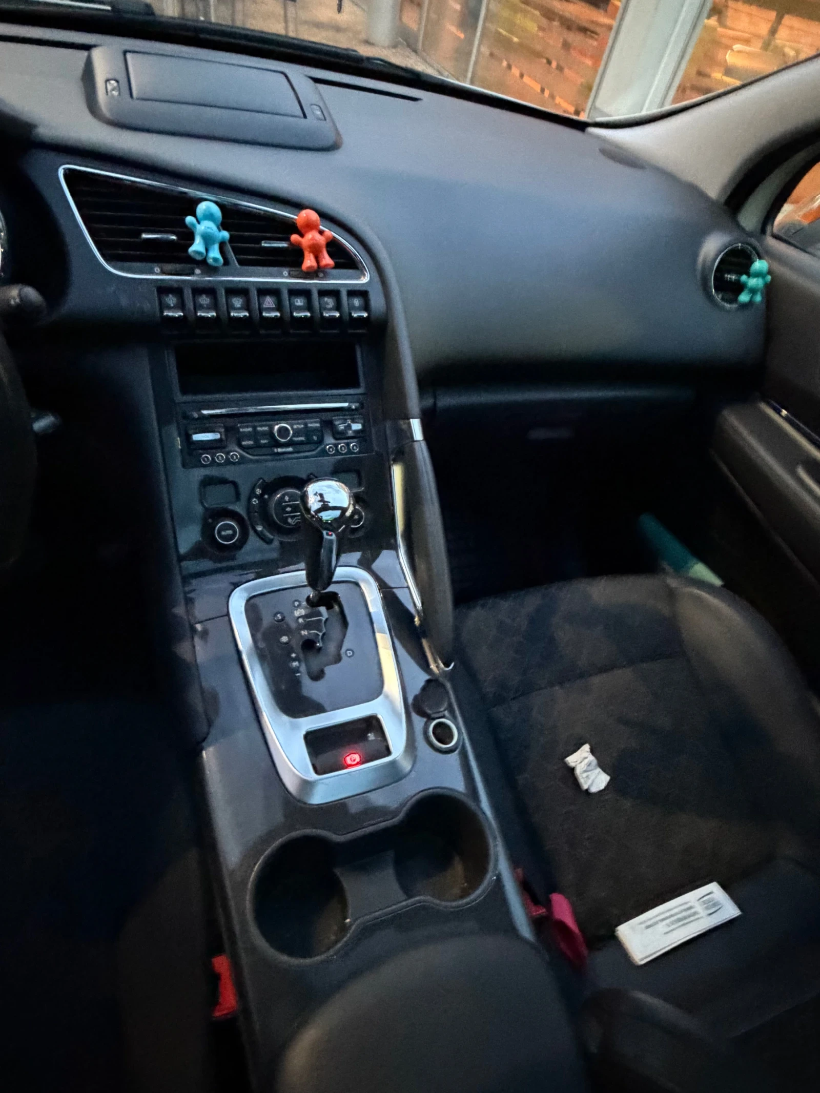 Peugeot 3008 1.6, снимка 7 - Автомобили и джипове - 56525573