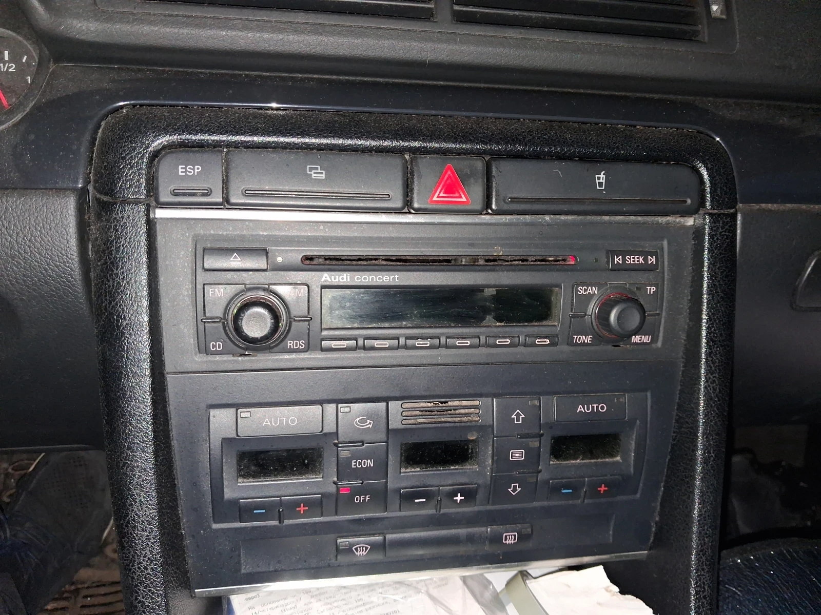 Audi A4, снимка 2 - Автомобили и джипове - 56687367