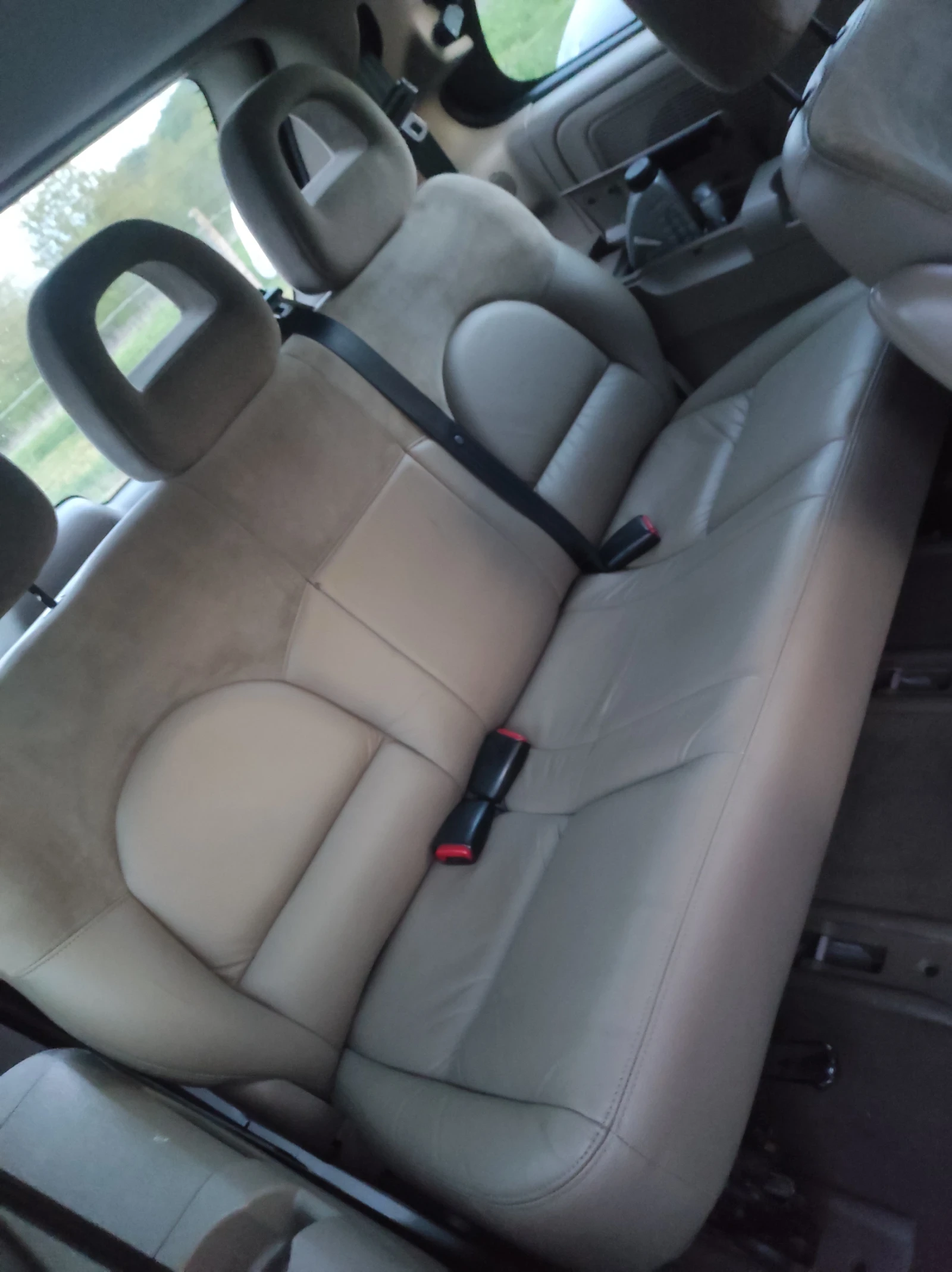 Chrysler Voyager 2.5 CRD TD, снимка 6 - Автомобили и джипове - 56696771
