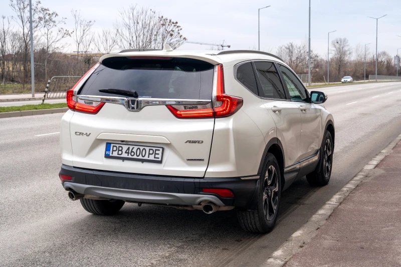 Honda Cr-v 1.5 Turbo TOURING 4X4 , снимка 3 - Автомобили и джипове - 53237378