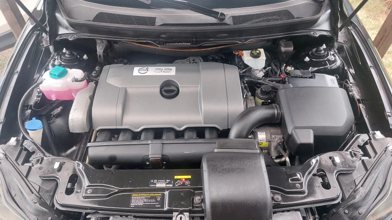 Volvo Xc90 3.2i, бензин, 7 места, 4&#215;4, фейслифт, снимка 16 - Автомобили и джипове - 51382282