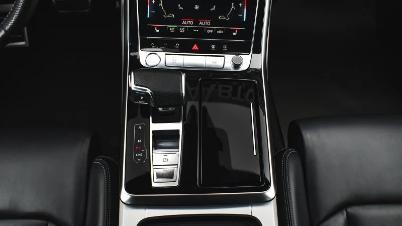 Audi Q7 50 TDI S Line quattro 6+ 1 seat MHEV Tiptronic, снимка 10 - Автомобили и джипове - 52839899