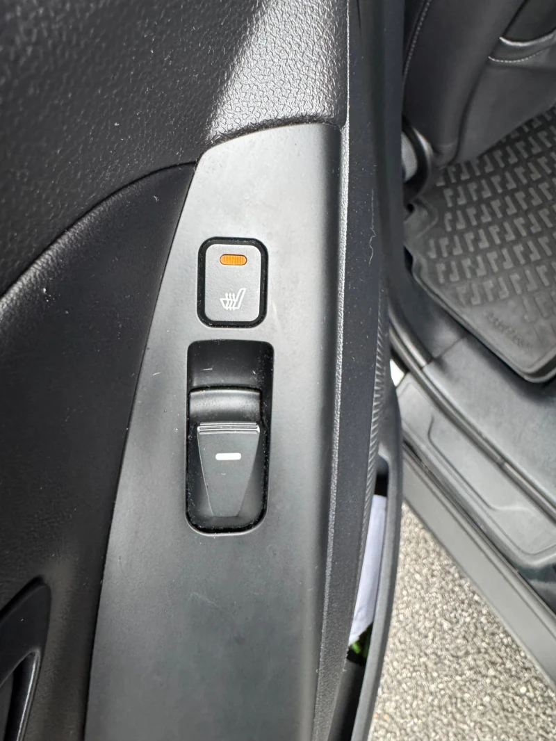 Hyundai IX35, снимка 17 - Автомобили и джипове - 53063228