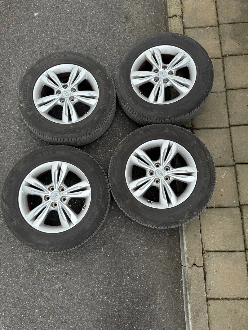 Hyundai IX35, снимка 15 - Автомобили и джипове - 53063228