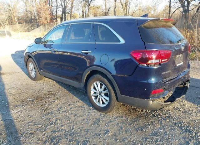 Kia Sorento LX AWD ФИКСИРАНА ЦЕНА ДО БЪЛГАРИЯ!, снимка 4 - Автомобили и джипове - 48097767