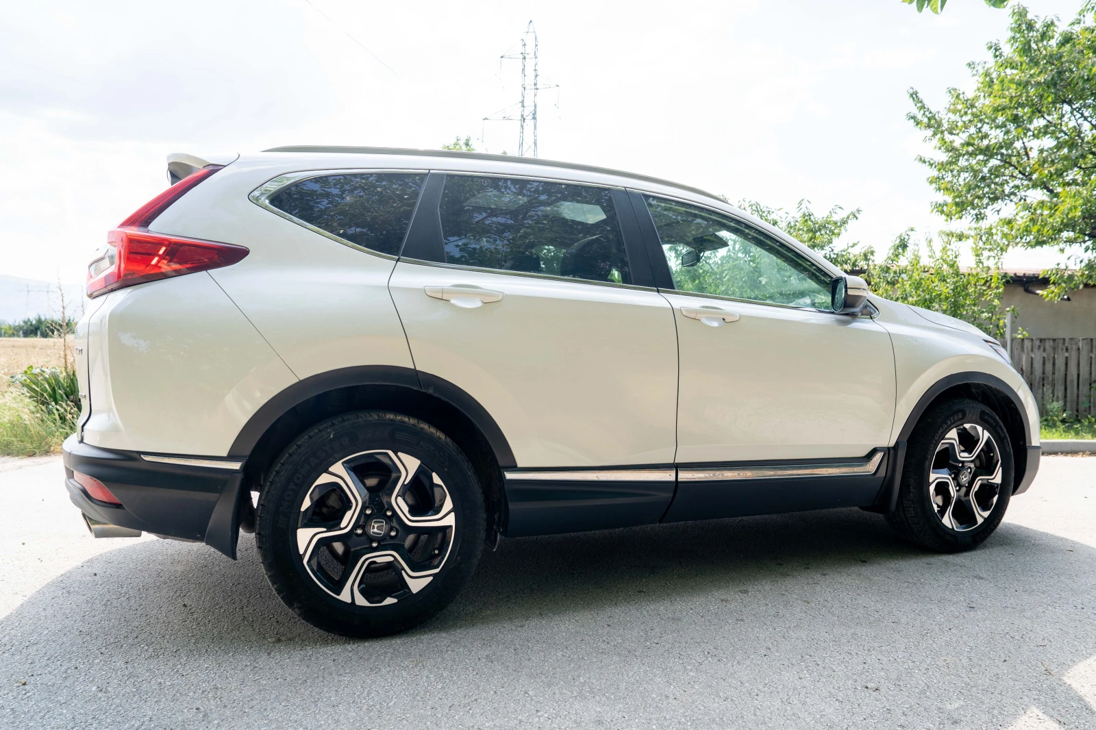 Honda Cr-v 1.5 Turbo TOURING AWD 4x4 - изображение 6