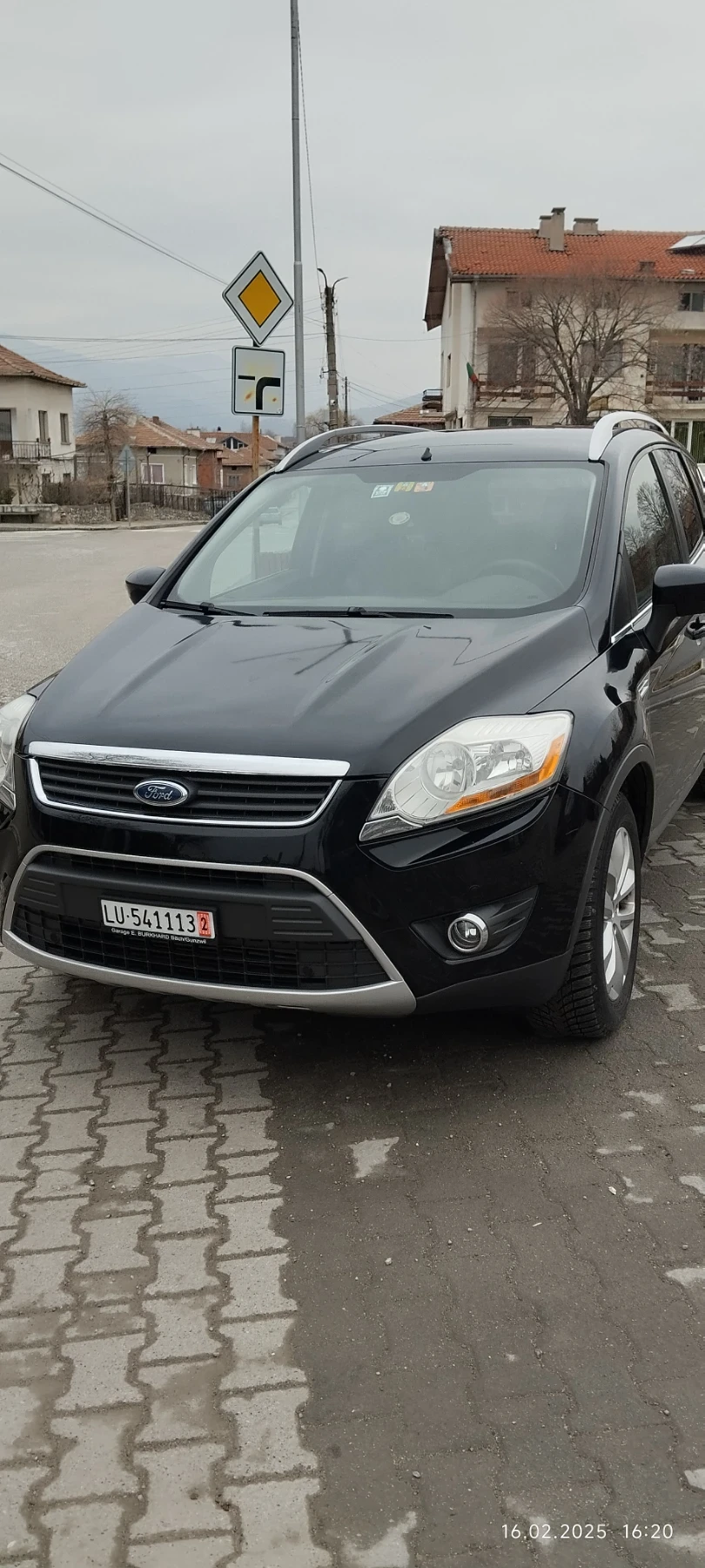 Ford Kuga Автомобила е пристигнал на ход от Швейцария доказа - изображение 4