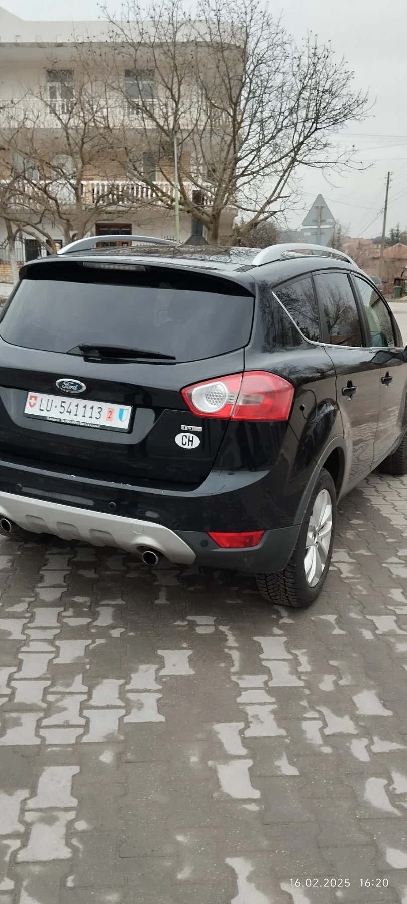 Ford Kuga Автомобила е пристигнал на ход от Швейцария доказа - изображение 8