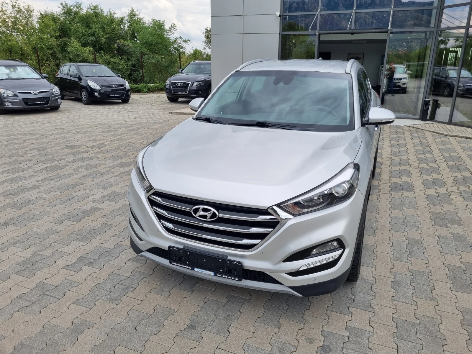 Hyundai Tucson 1.7CRDi-2017г. КАТО НОВ* СМЕНЕН СЪЕДИНИТЕЛ! - изображение 3