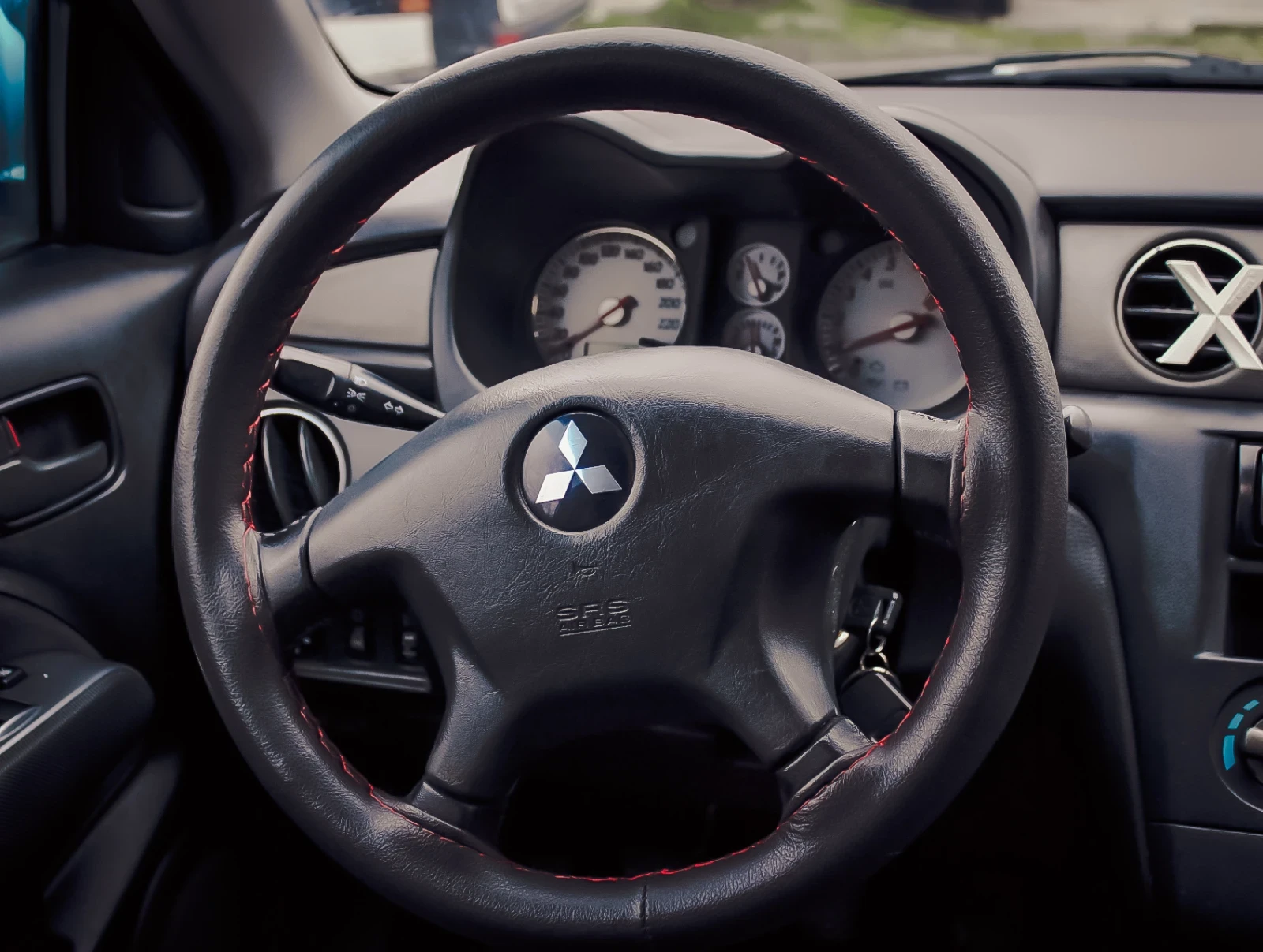 Mitsubishi Outlander  - изображение 9