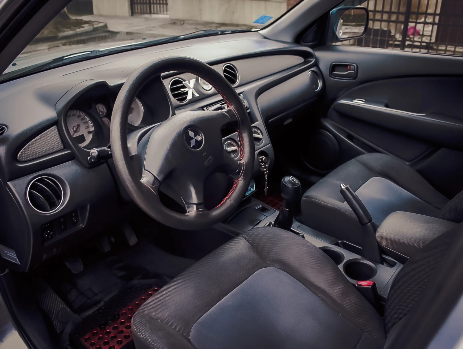 Mitsubishi Outlander  - изображение 6