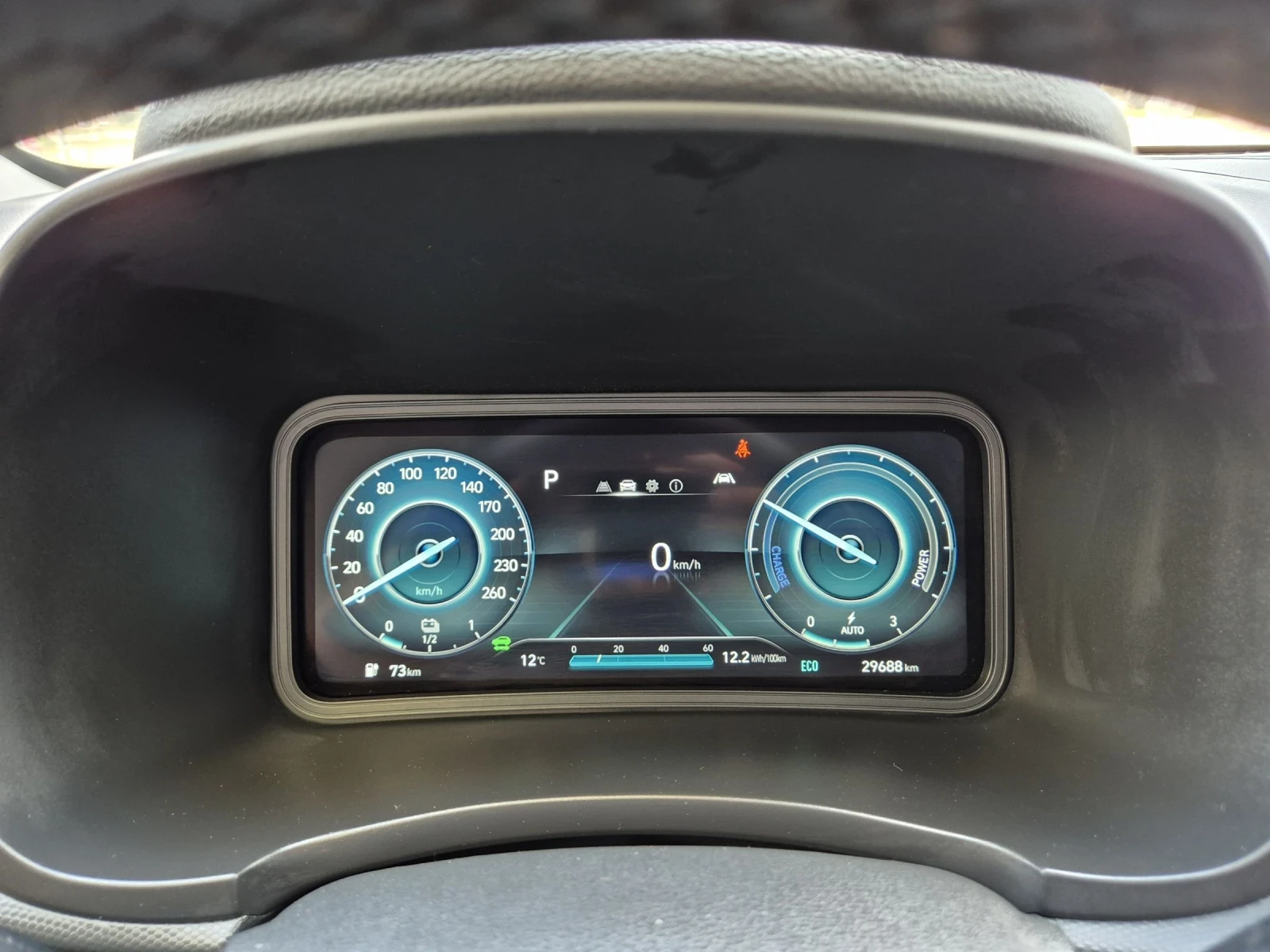 Hyundai Kona 30 000км, снимка 12 - Автомобили и джипове - 54193155