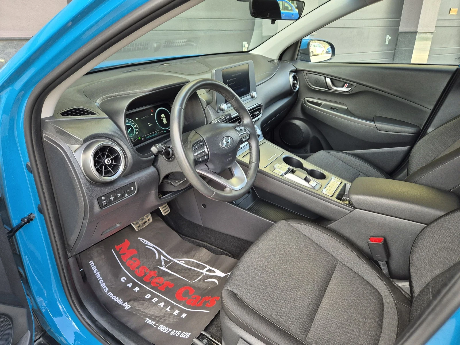 Hyundai Kona 30 000км, снимка 8 - Автомобили и джипове - 54193155