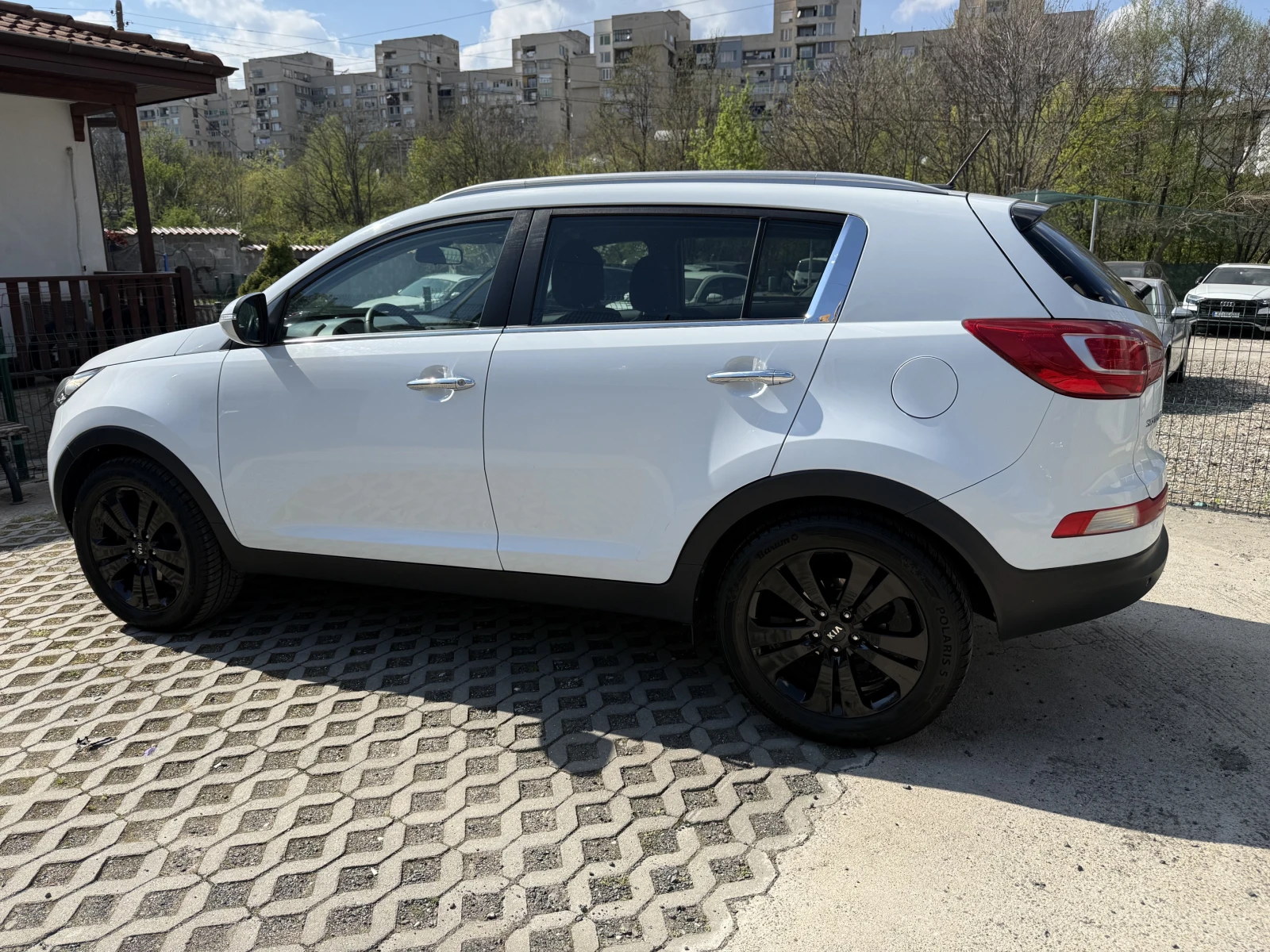 Kia Sportage 1.7CRDI, снимка 7 - Автомобили и джипове - 54245225