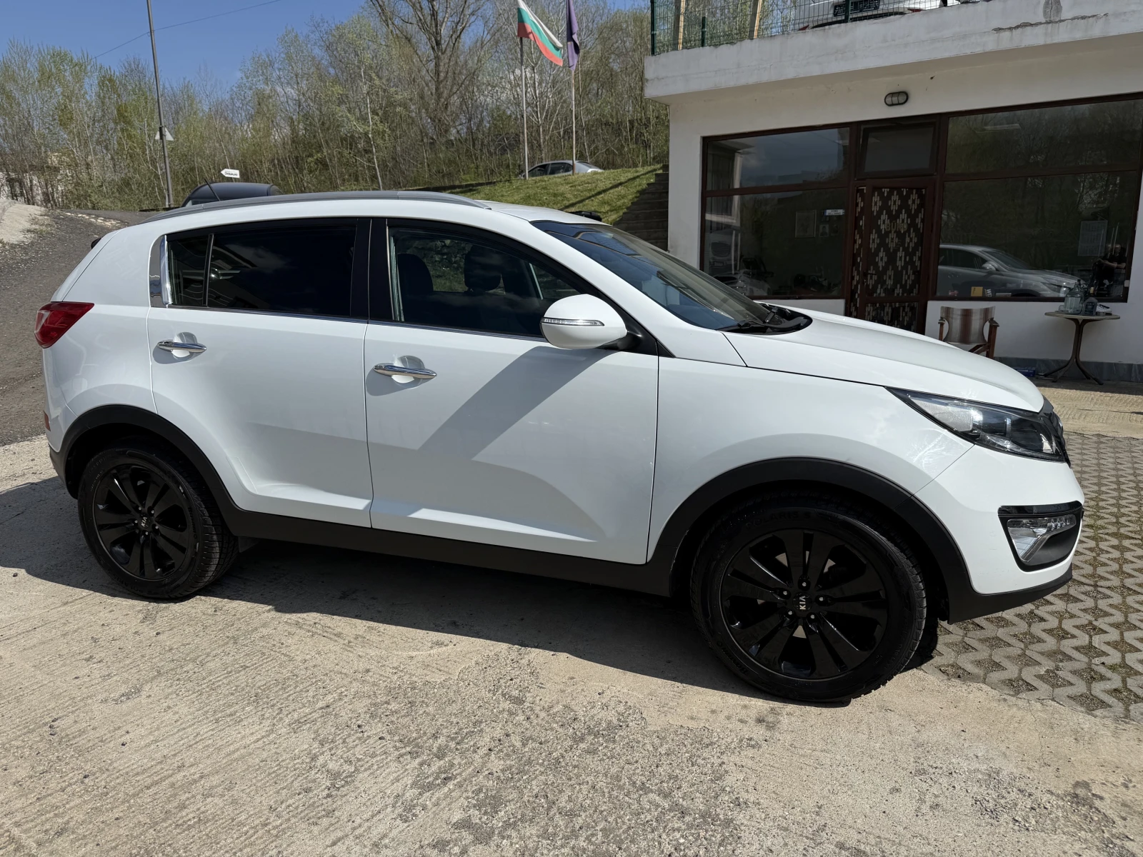 Kia Sportage 1.7CRDI, снимка 3 - Автомобили и джипове - 54245225