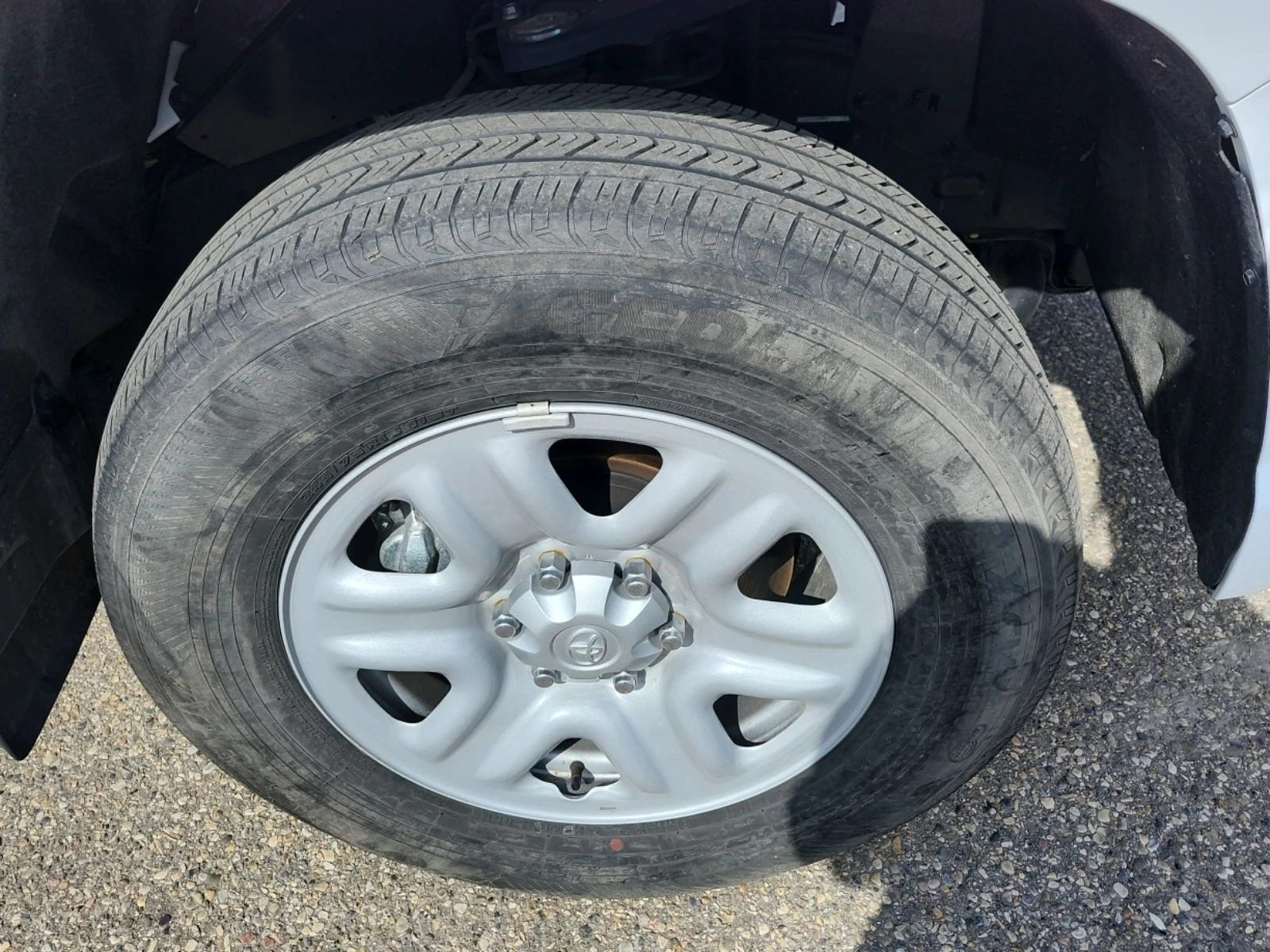 Toyota Tundra 4WD SR CrewMax , снимка 9 - Автомобили и джипове - 54470147