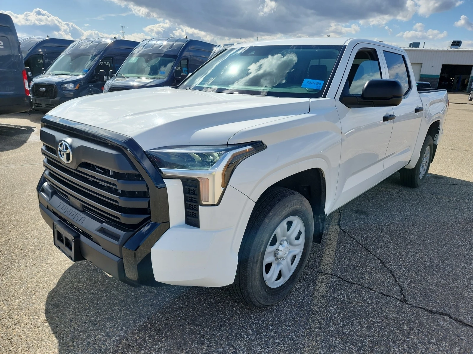 Toyota Tundra 4WD SR CrewMax 