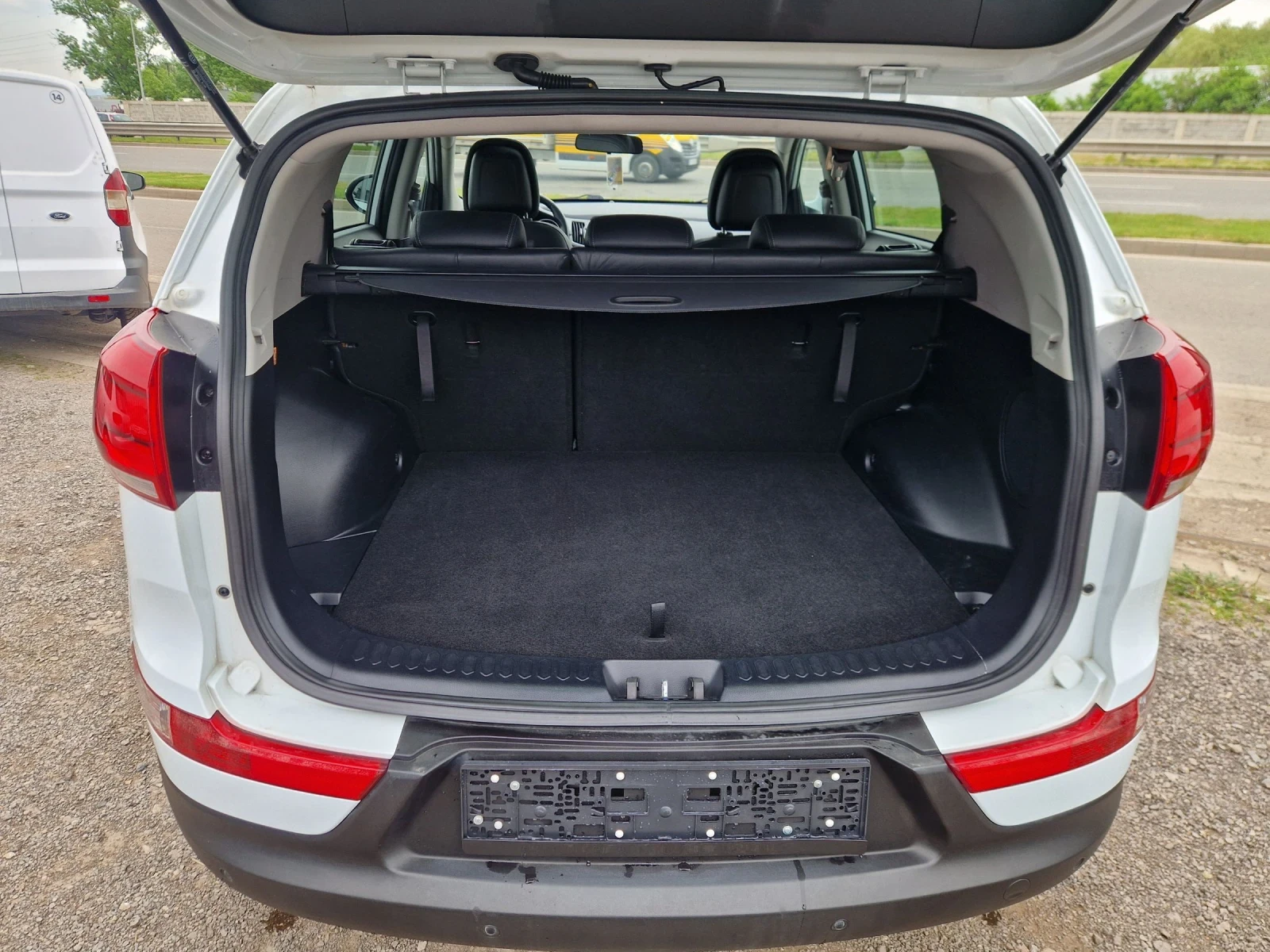 Kia Sportage 1.7CRDI 116HP.EVRO 6 ITALIA, снимка 6 - Автомобили и джипове - 54482029