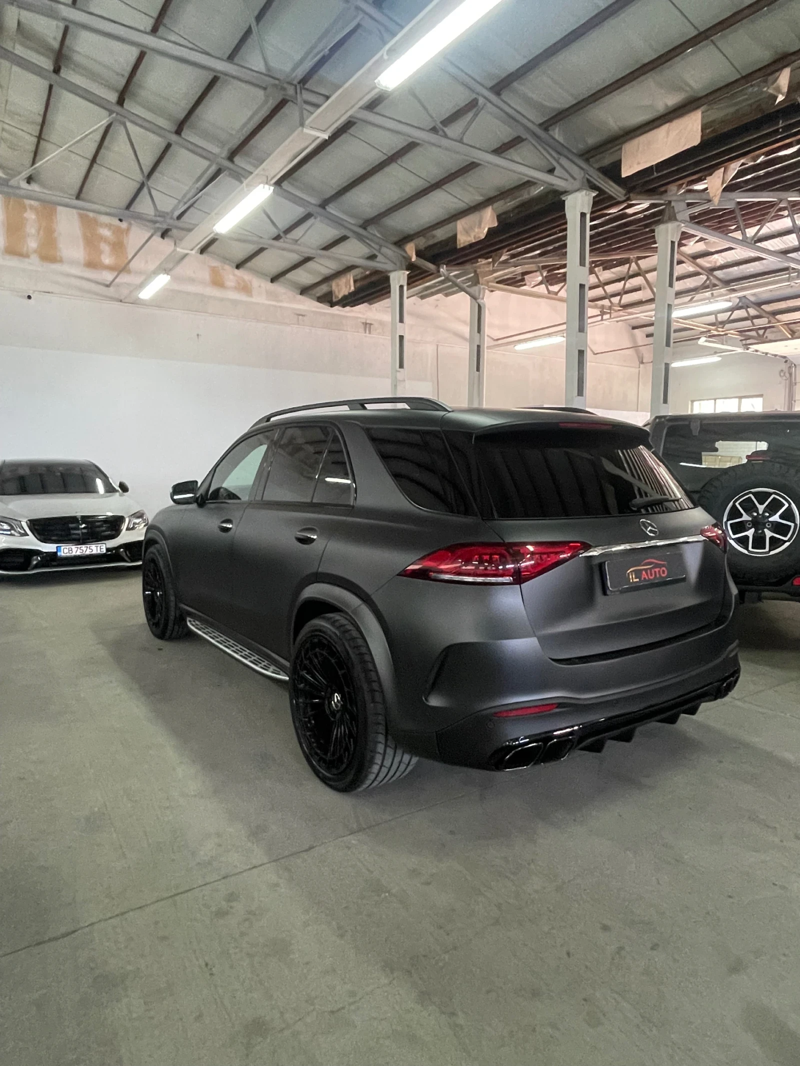 Mercedes-Benz GLE 450 AMG 6.3Face/Burm/Камера/Панорама/дистр/Лед/ТОП!!!, снимка 6 - Автомобили и джипове - 55053062