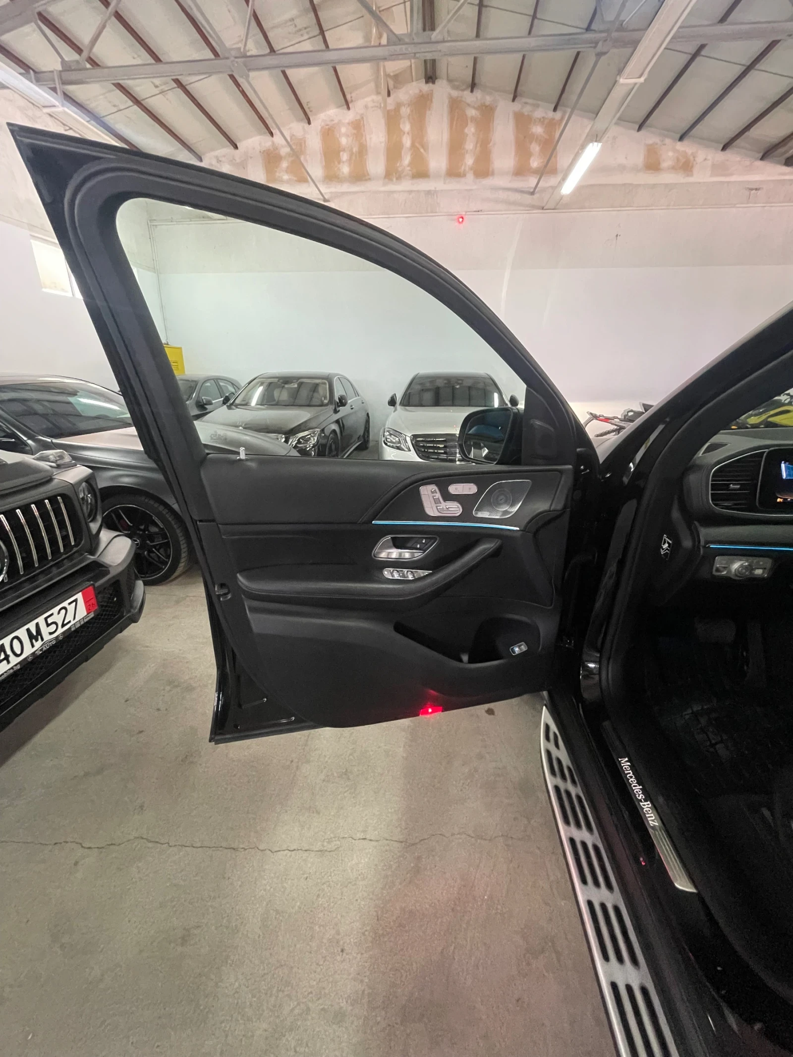 Mercedes-Benz GLE 450 AMG 6.3Face/Burm/Камера/Панорама/дистр/Лед/ТОП!!!, снимка 16 - Автомобили и джипове - 55053062