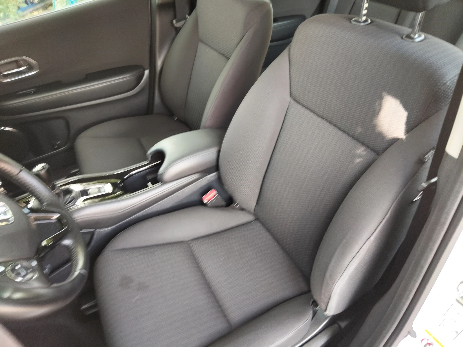 Honda Hr-v 1, 5i 131ps 6ck, снимка 12 - Автомобили и джипове - 55415710