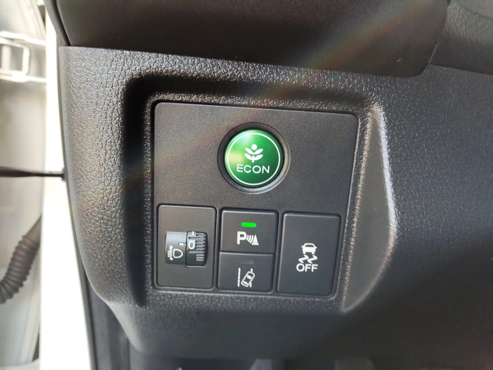 Honda Hr-v 1, 5i 131ps 6ck, снимка 11 - Автомобили и джипове - 55415710