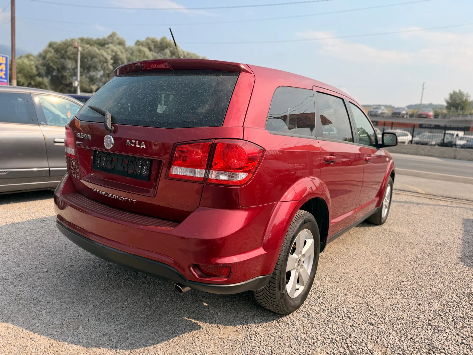 Fiat Freemont 2.0D 6+ 1 , снимка 5 - Автомобили и джипове - 55711532