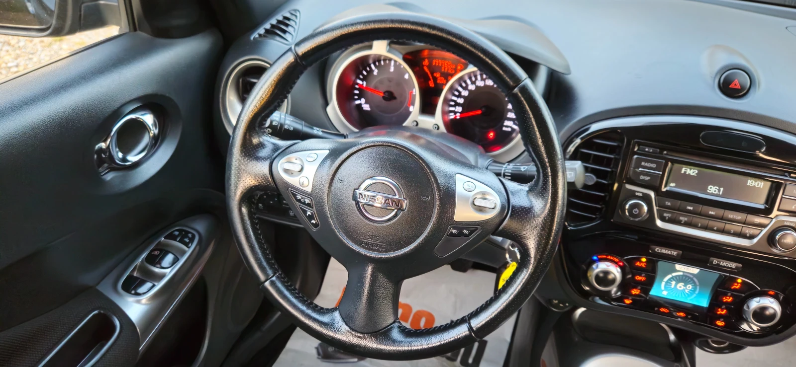 Nissan Juke FACE LIFT* LED* 1.5DCi-110��* 2015�* ��� ��������� | Mobile.bg � ����������� 9