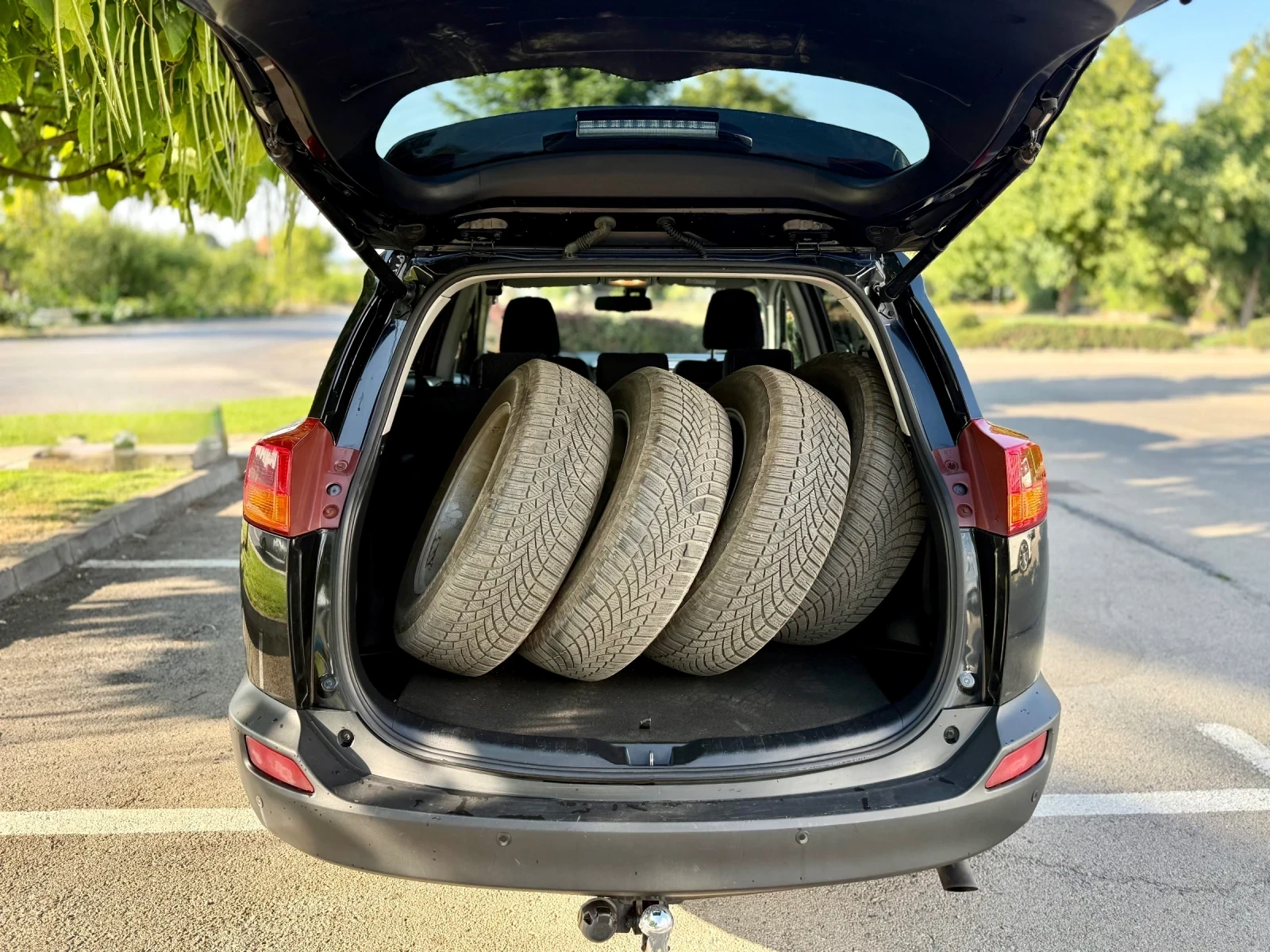 Toyota Rav4 Limited edition 4x4 D4D, снимка 6 - Автомобили и джипове - 56651933