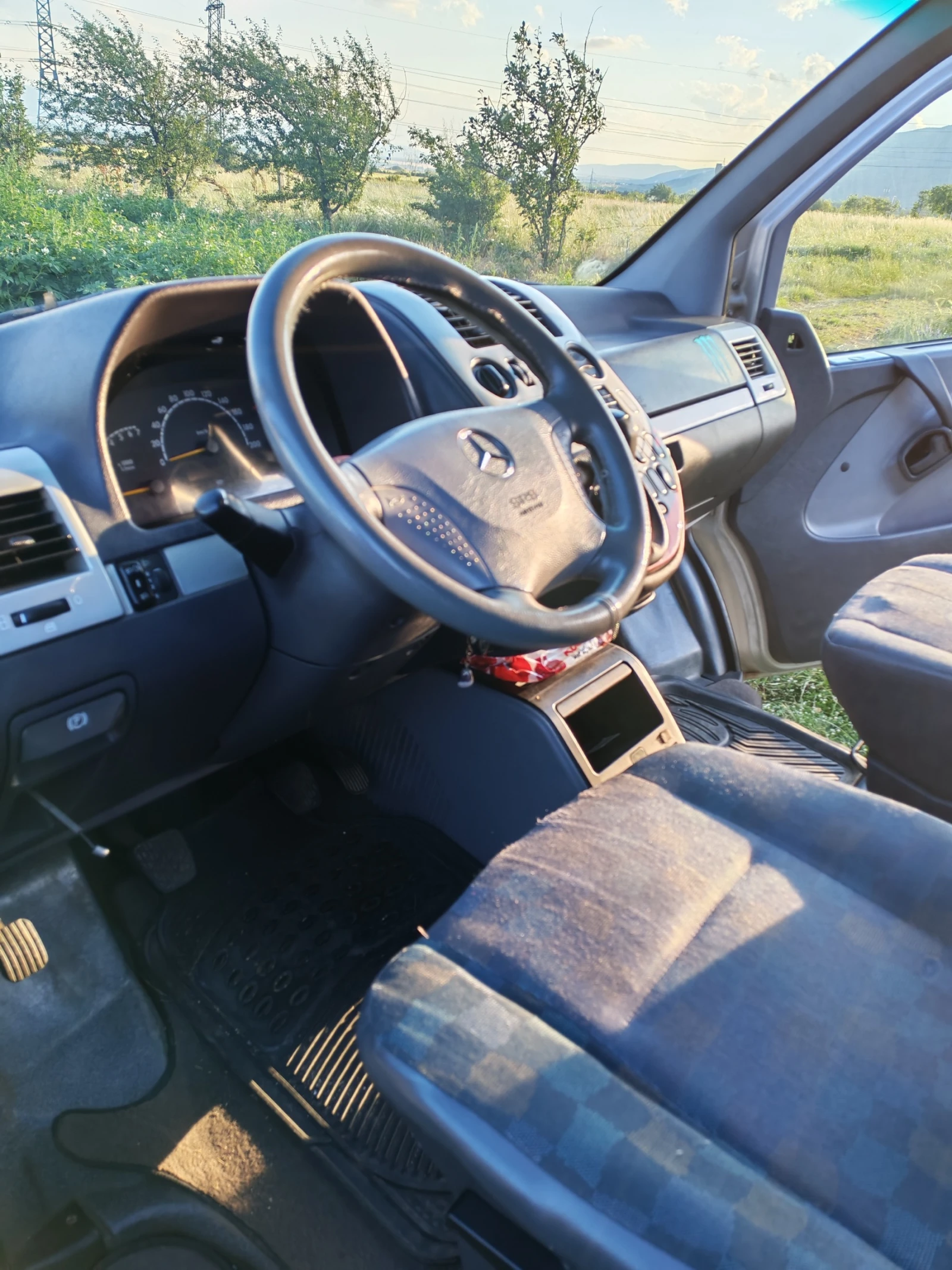 Mercedes-Benz Vito 112CDI, снимка 6 - Бусове и автобуси - 54963381