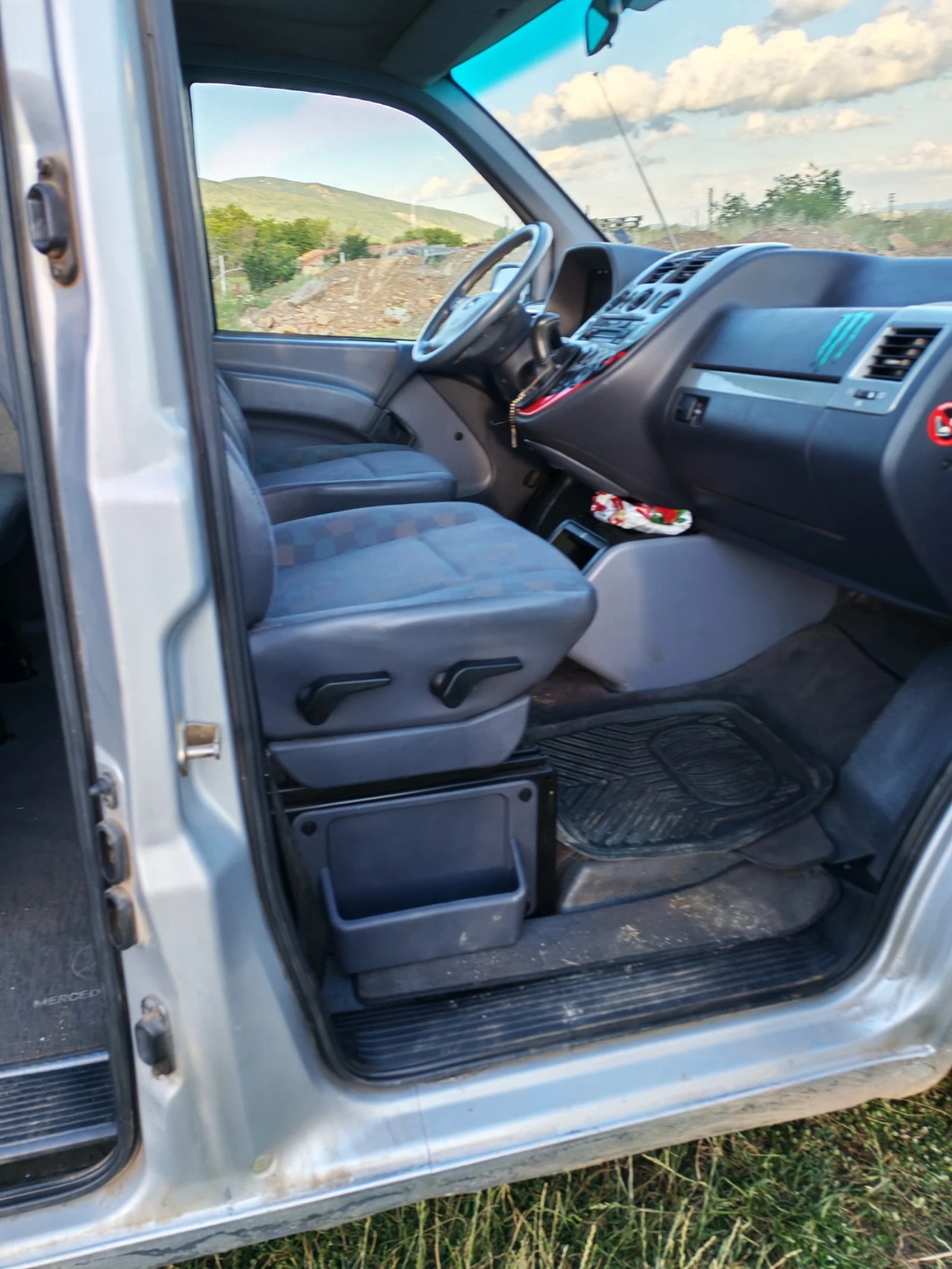 Mercedes-Benz Vito 112CDI, снимка 4 - Бусове и автобуси - 54963381
